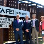 Triết lý đào tạo của TAFE NSW là: Học để làm – không học để thi