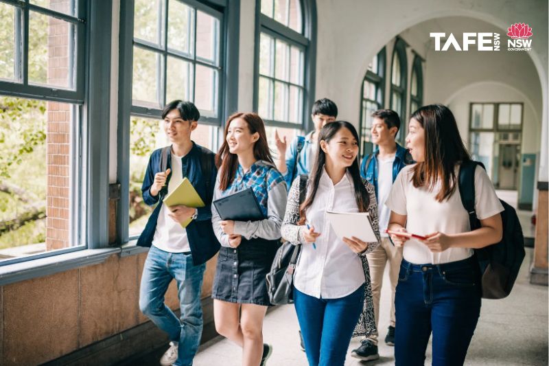 Chương trình cử nhân thực hành quốc tế là một lựa chọn phù hợp trong xu hướng hiện nay.