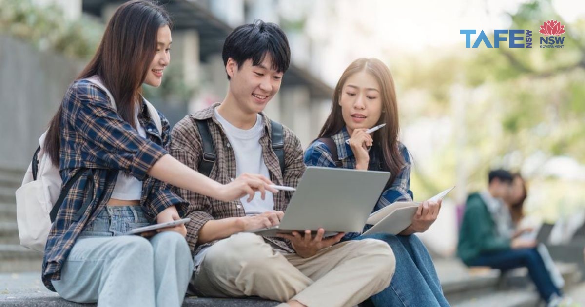 Mở rộng cơ hội việc làm và xây dựng sự nghiệp quốc tế