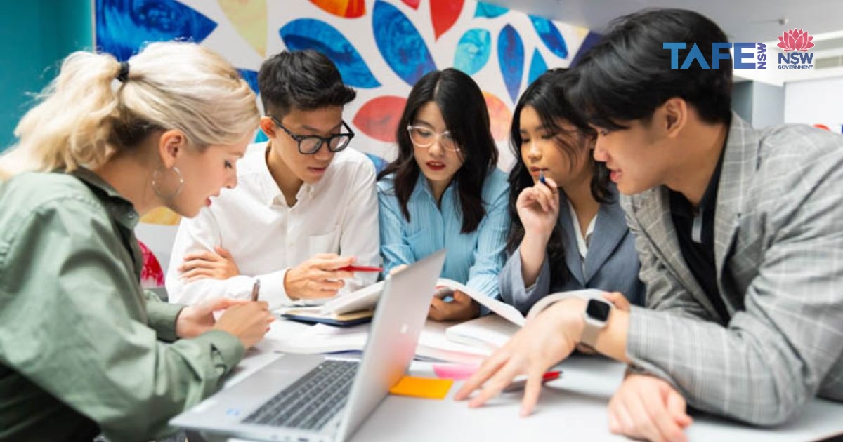 Tiêu chí chọn trường đào tạo ngành Digital Marketing phù hợp