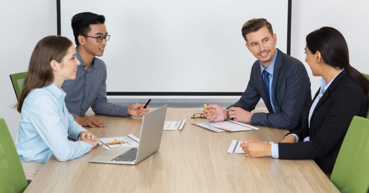 Ngành Lãnh đạo và Quản lý học ở đâu?